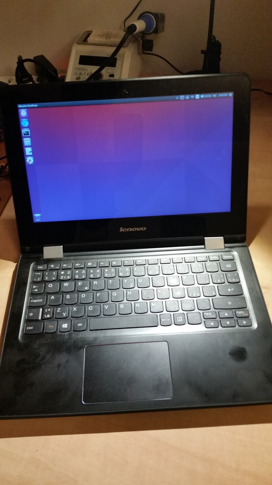 Lenovo Yoga 300 11IBR